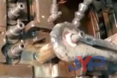 Auto parts quenching live video